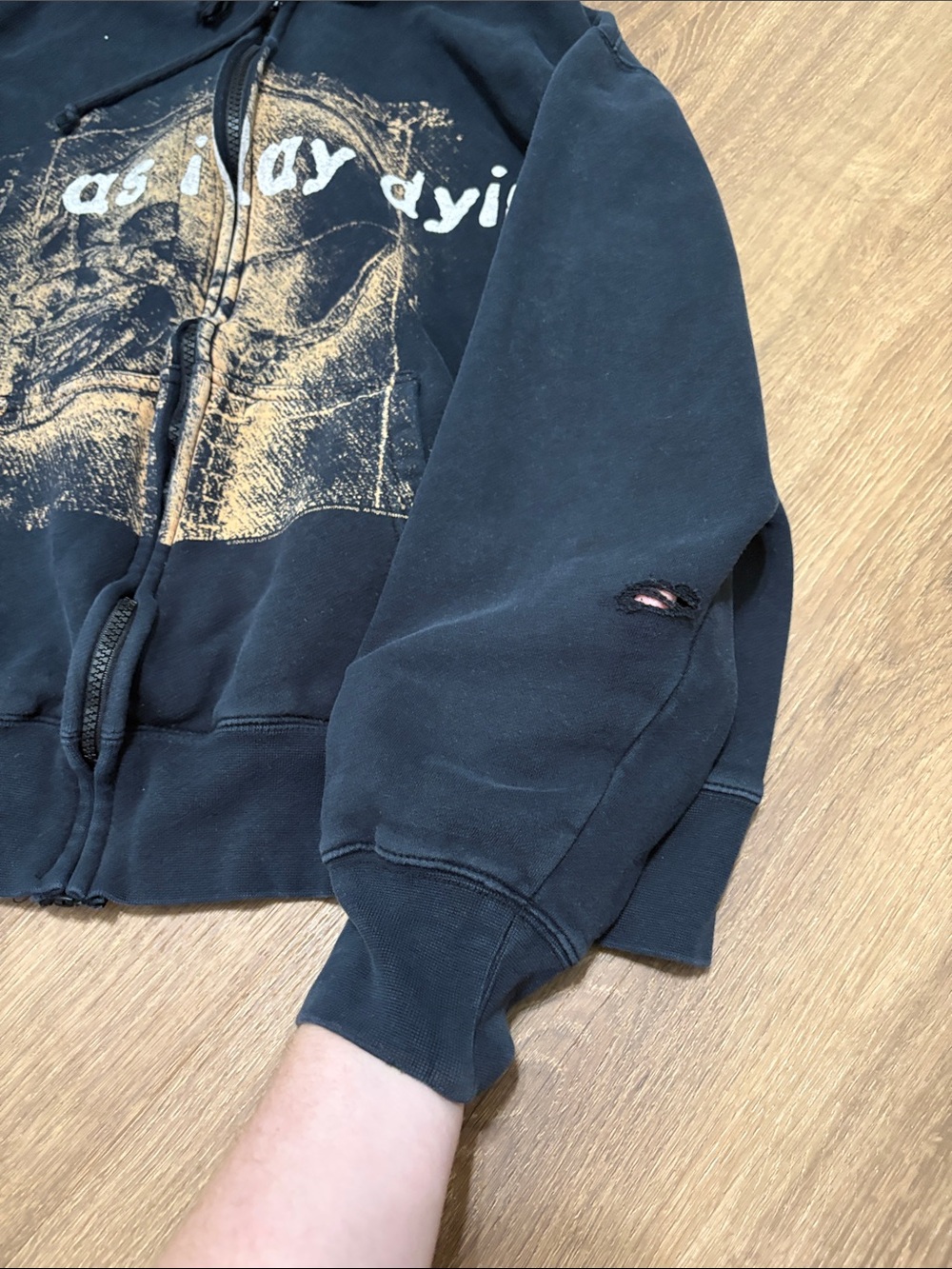 As I Lay Dying Graphic Distressed Zip-Up Hoodie Size Large - Picture 2 of 14